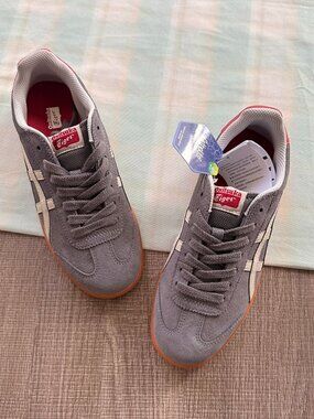 Onitsuka Tiger Grey Retro German Training Shoes